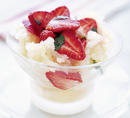 Lemon ice & minty strawberries