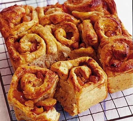 Banana & cinnamon whirls