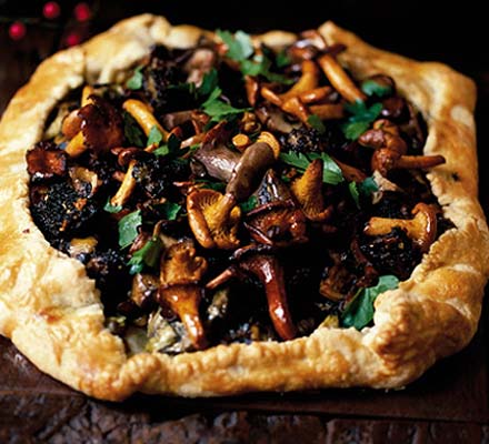 Artichoke & wild mushroom pie