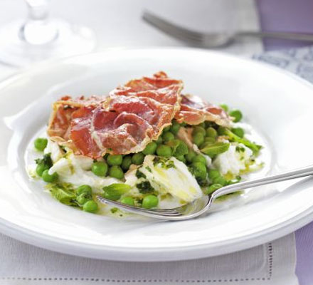 Crisp prosciutto, pea & mozzarella salad with mint vinaigrette