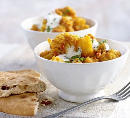 Cauliflower & potato curry