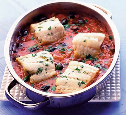 One-pot fish with black olives & tomatoes