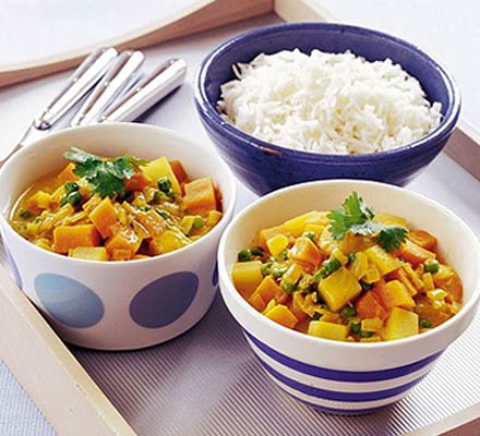 Sweet potato & pea curry