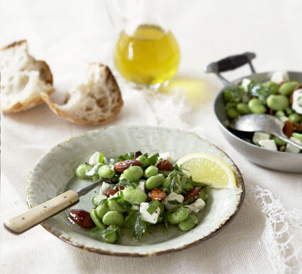 Broad beans with parsley, feta & almonds