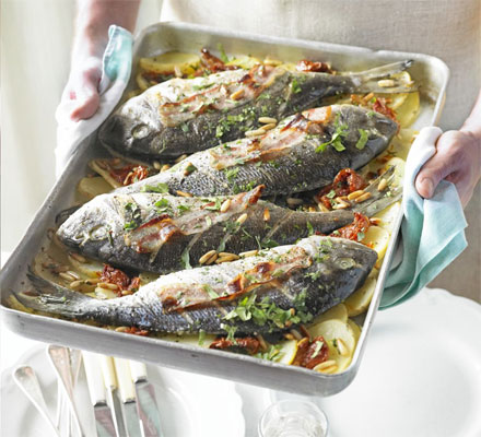 Baked sea bream with tomatoes & coriander