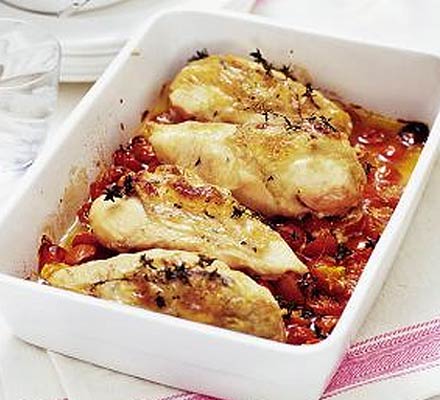 Chicken, goat’s cheese & cherry tomato bake