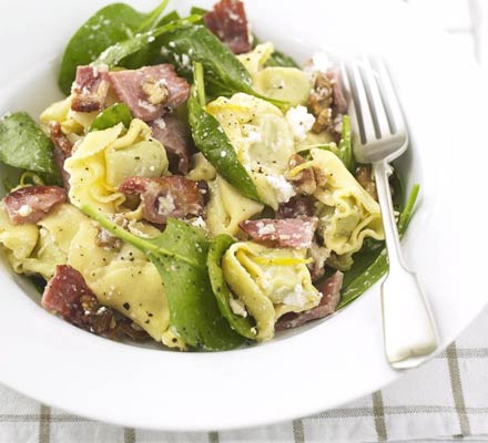 Tortellini with ricotta, spinach & bacon
