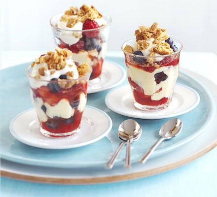 Berry crumble pots