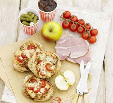 Ploughman’s cheese & tomato pockets