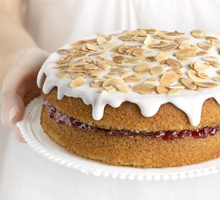 Cherry Bakewell cake