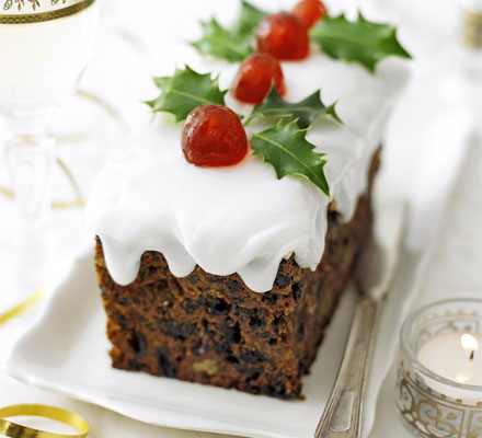 Snow-topped holly cakes