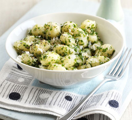 Gnocchi with lemon & chive pesto