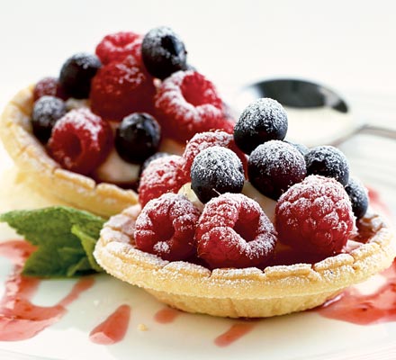 Lemon cheesecake tartlets