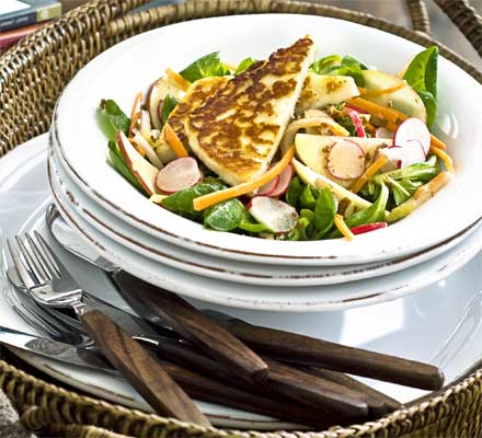 Warm halloumi with radish, apple & pecan salad