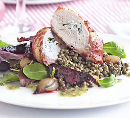 Goat’s cheese chicken with warm lentils & sweet beets