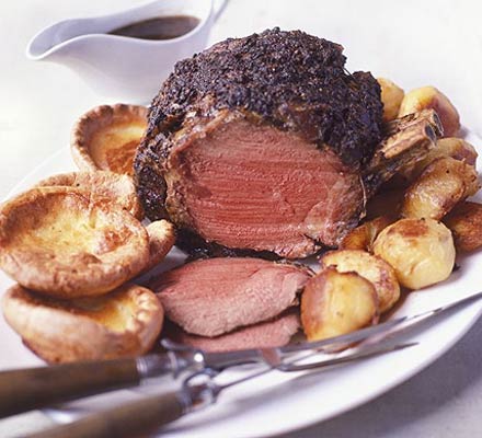 Rare beef with mustard Yorkshires