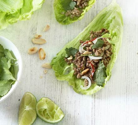 Spicy mince & lettuce cups