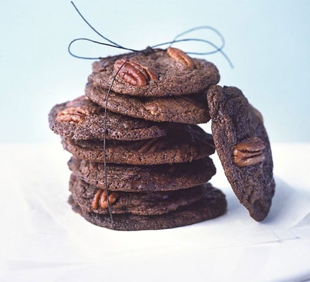 Chocolate chunk pecan cookies