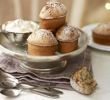 Christmas spiced friands