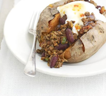 Baked sweet potatoes with easy chilli & soured cream