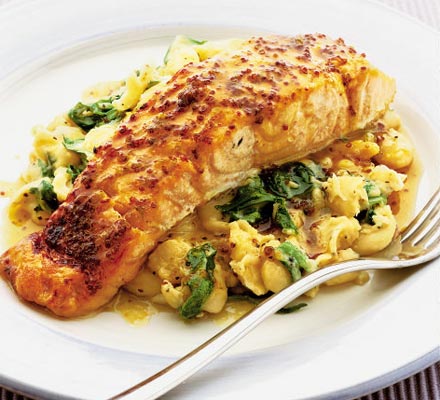 Sizzling salmon with bean mash