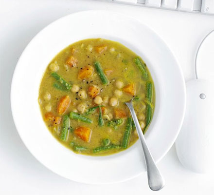 Indian chickpea & vegetable soup