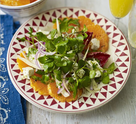 Clementine, feta & winter leaf salad