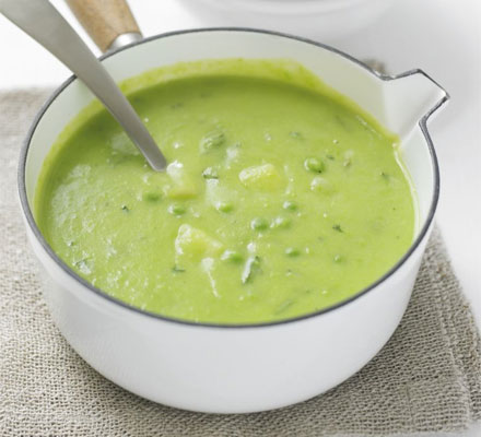 Minty pea & potato soup