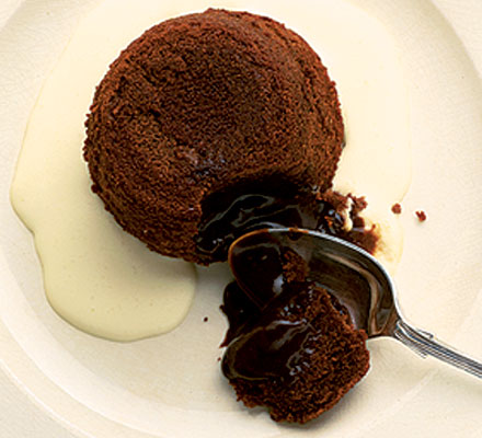 Mocha fondant puddings