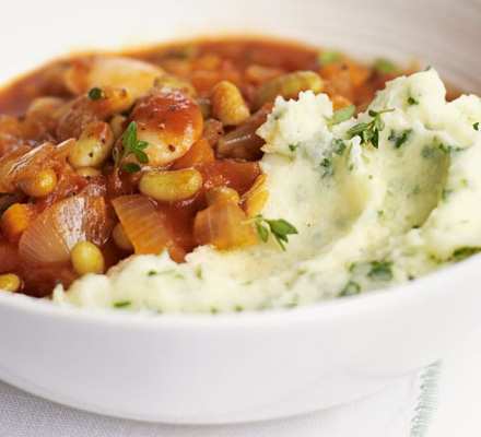 Somerset stew with cheddar & parsley mash