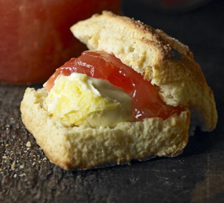 Gingery buttermilk scones