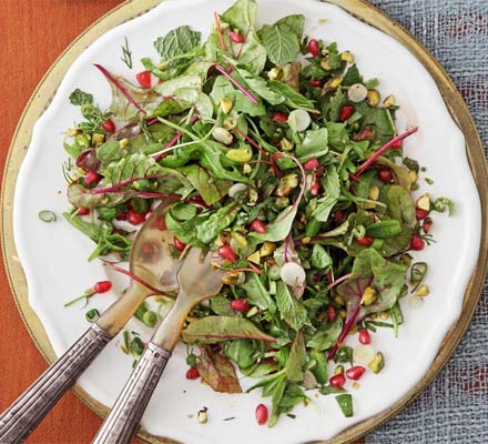 Herb salad with pomegranate & pistachios