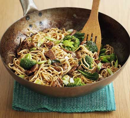 Quick beef & broccoli noodles