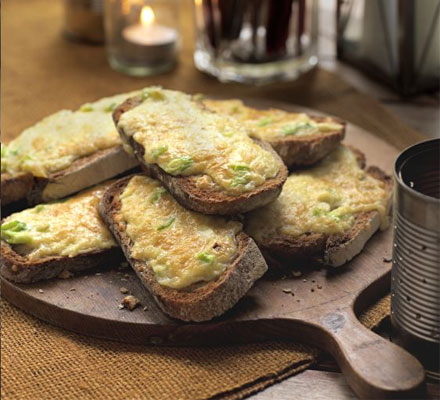 Rarebit toasts