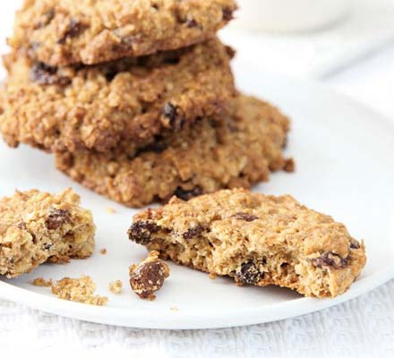 Orange, oat & sultana cookies