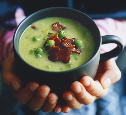 Witches’ brew (Pea & bacon chowder)