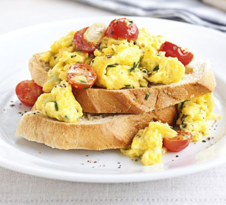 Scrambled omelette toast topper