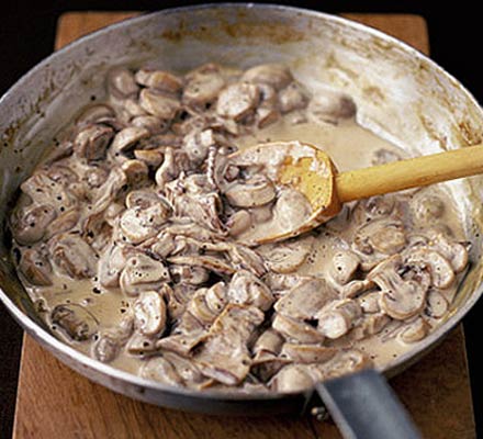 Creamy mushrooms