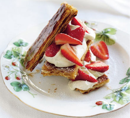 Strawberries & cream layer