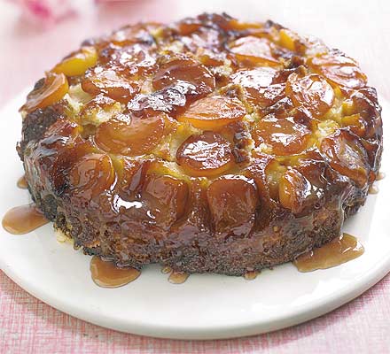 Upside-down sticky apricot cake