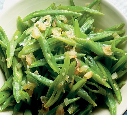 Runner beans with shallot butter