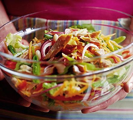 10-minute tuna & bean salad