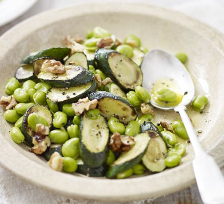 Broad bean & courgette salad