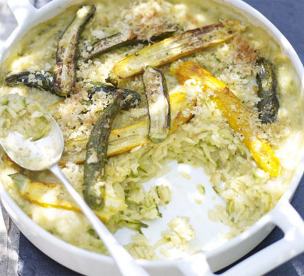 Courgette & orzo bake