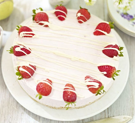 Strawberry & white chocolate mousse cake