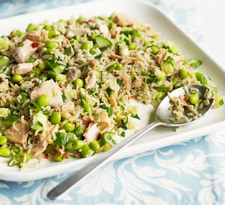 Zingy salmon & brown rice salad