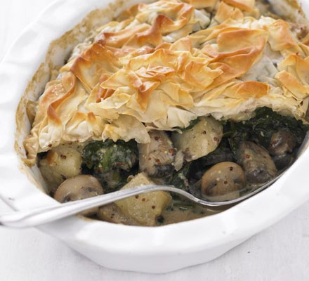 Mushroom, spinach & potato pie