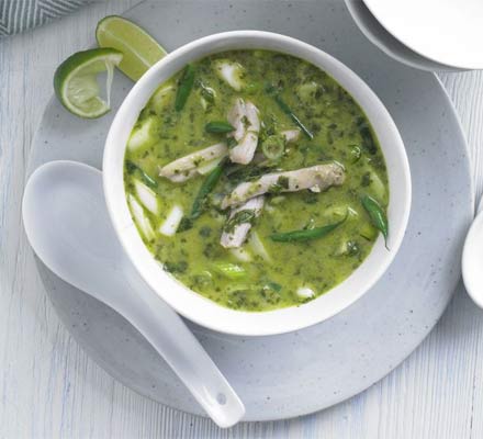 Thai green chicken soup