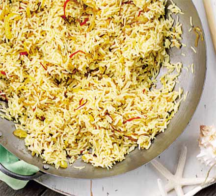 Turmeric pilau with golden onions