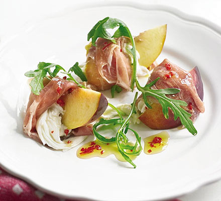 Prosciutto-wrapped peaches